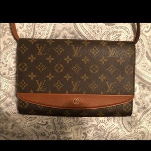 Louis Vuitton Crossbody